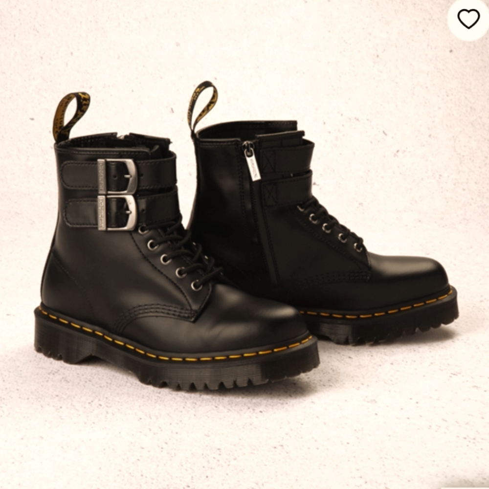 Dr Martens boots with buckles size 7/38